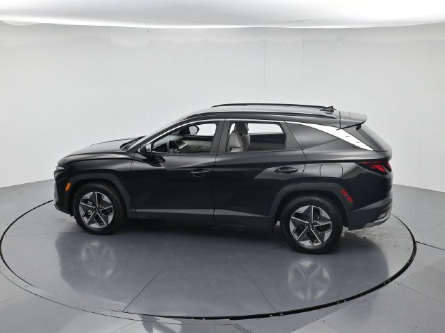Used 2025 Hyundai Tucson SEL FWD image 39