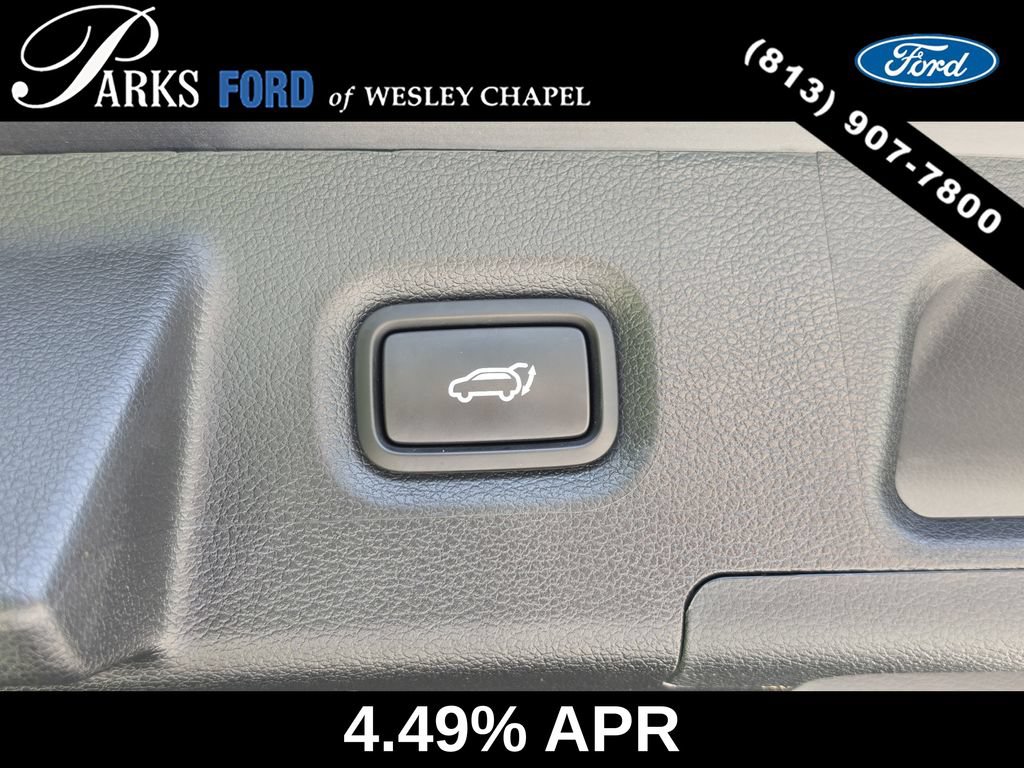 Used 2023 Hyundai Santa Fe Limited FWD image 10