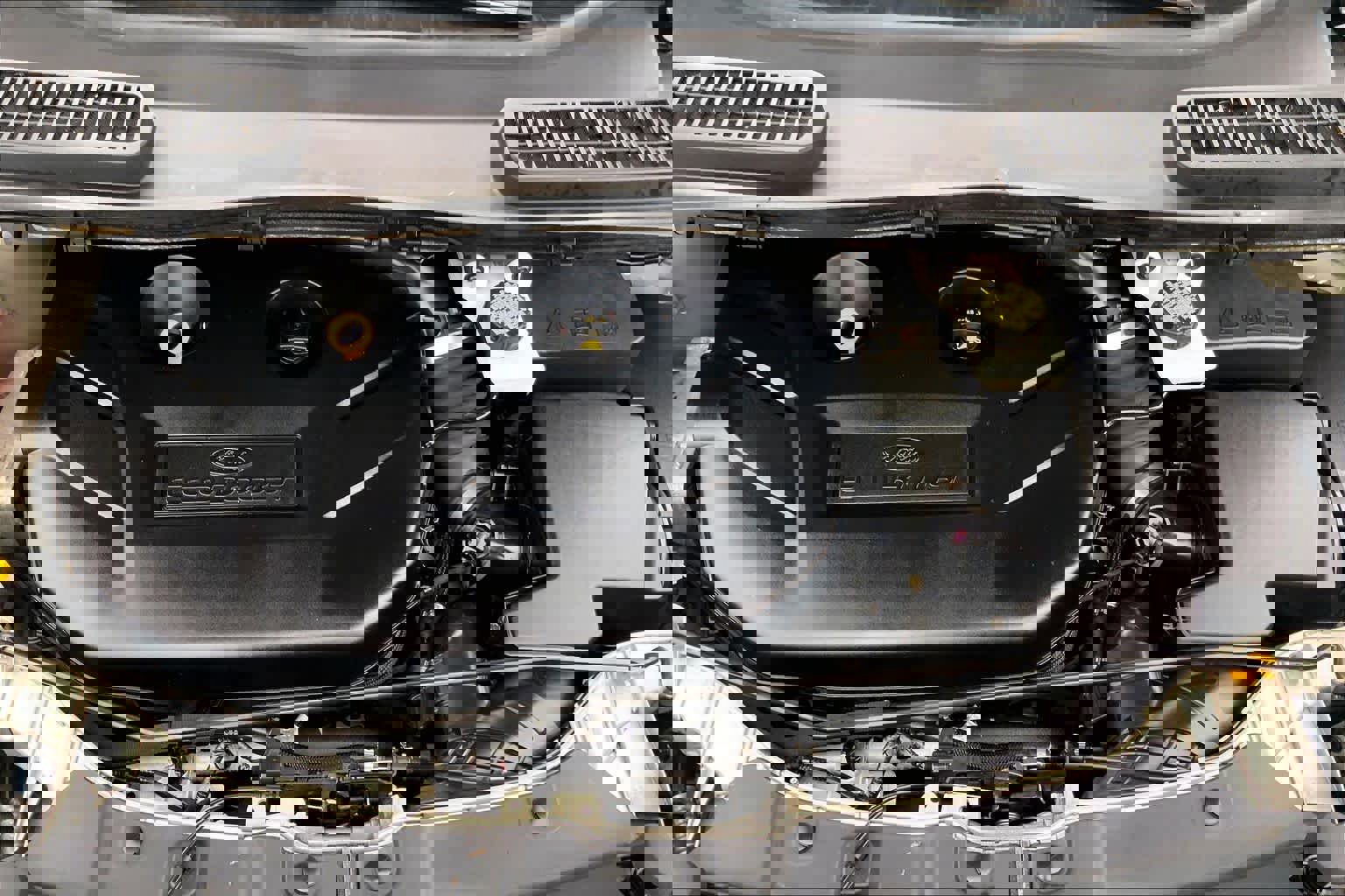 Certified 2018 Ford Escape SE w/ Ford Safe & Smart Package AWD/4WD image 28