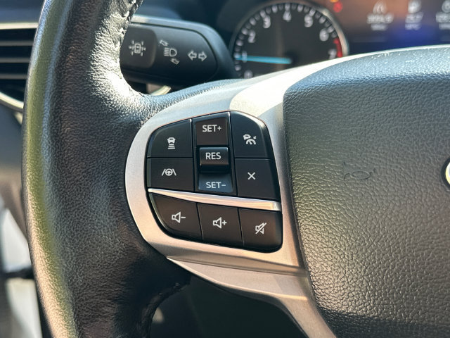 Certified 2023 Ford Explorer XLT w/ Equipment Group 202A AWD/4WD image 34