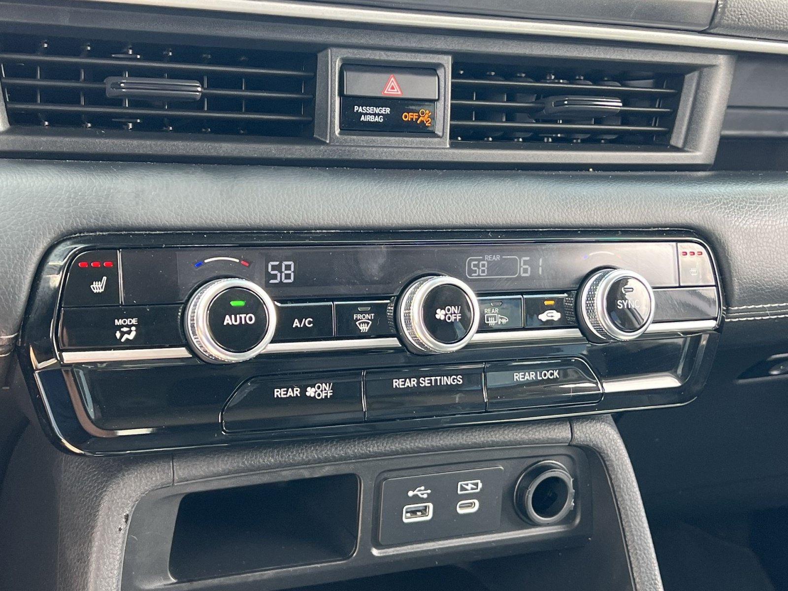 Used 2025 Honda Pilot Touring image 21