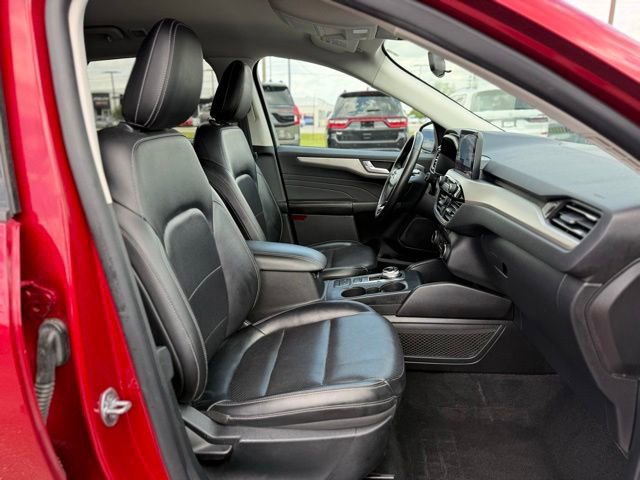 Certified 2022 Ford Escape SEL FWD image 17