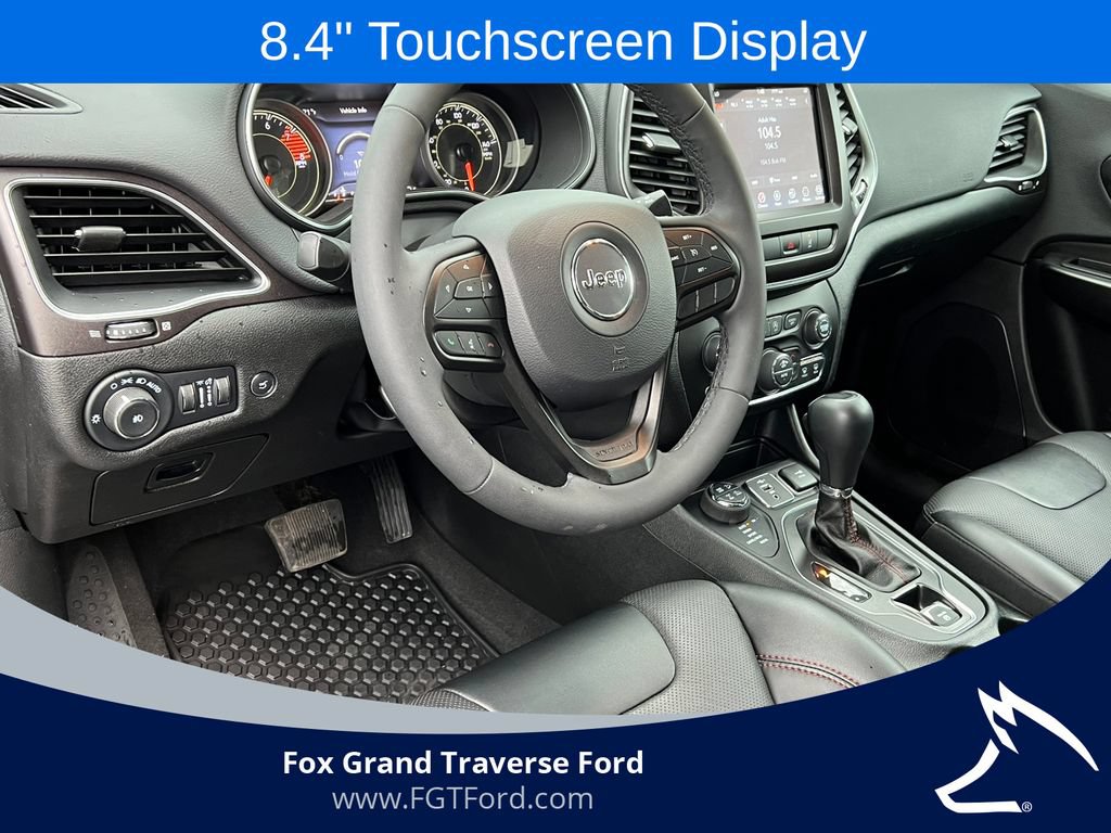 Used 2022 Jeep Cherokee Trailhawk w/ Premium Leather Package AWD/4WD image 16