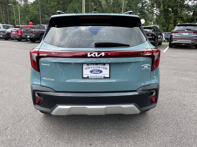 Used 2026 Kia Seltos EX FWD image 14
