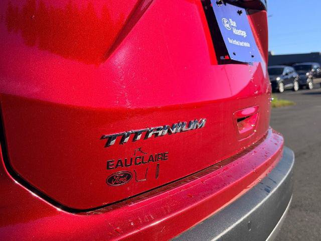 Certified 2023 Ford Edge Titanium w/ Class II Trailer Tow Package AWD/4WD image 9