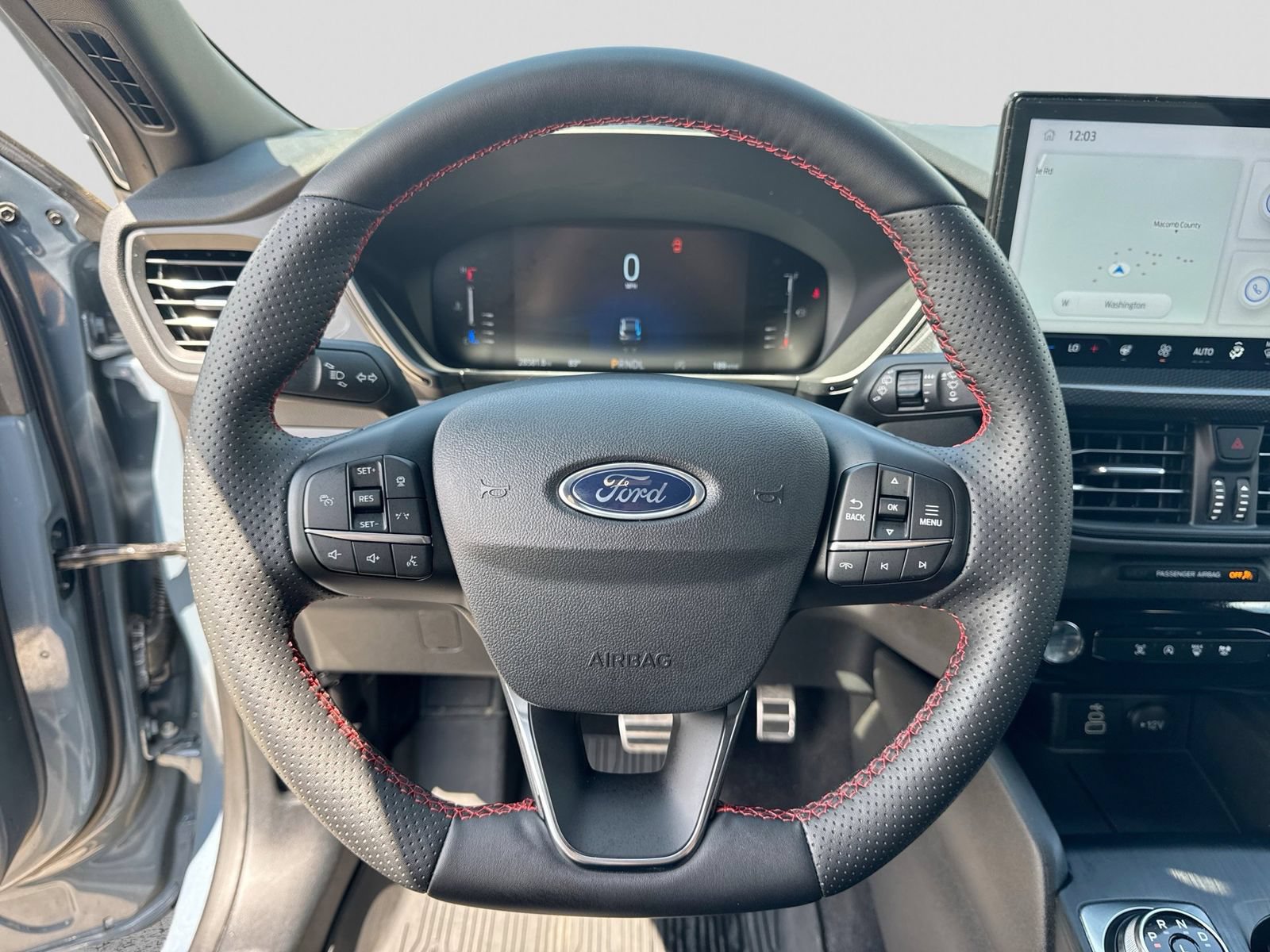 Certified 2024 Ford Escape ST-Line w/ Tech Pack #1 AWD/4WD image 29