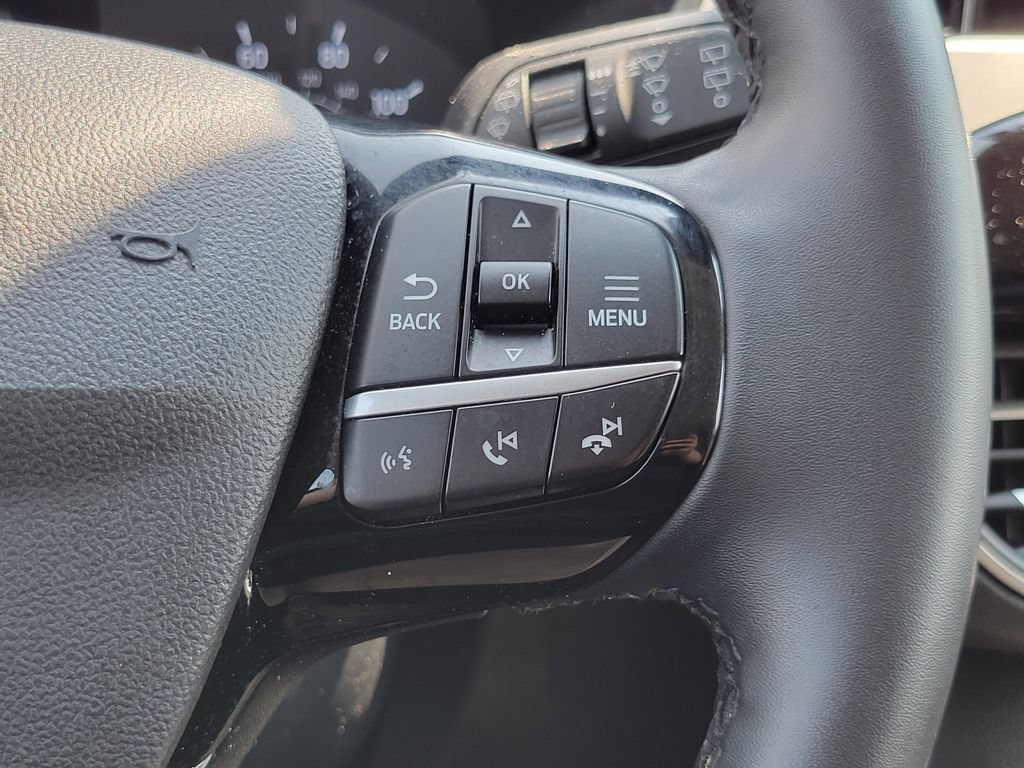 Certified 2022 Ford Escape SE w/ SE Sport Appearance Package AWD/4WD image 15