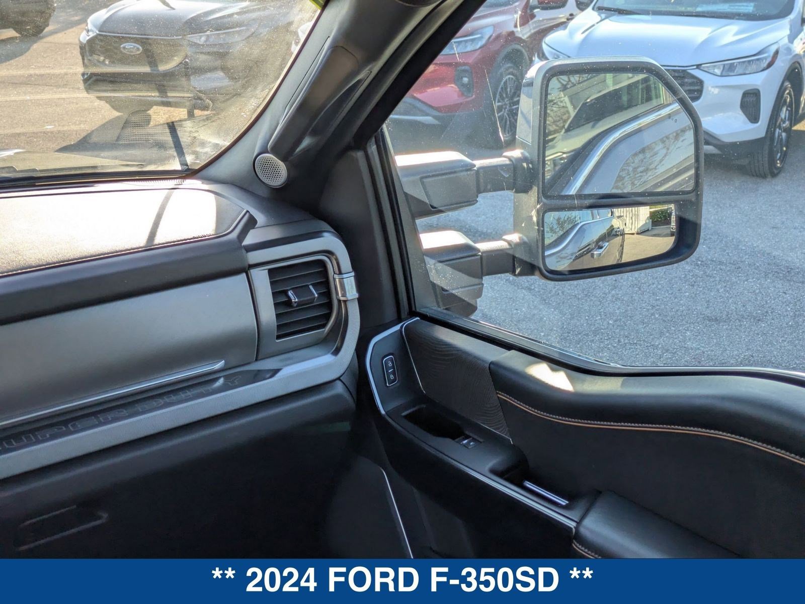 Certified 2024 Ford F350 Platinum image 22