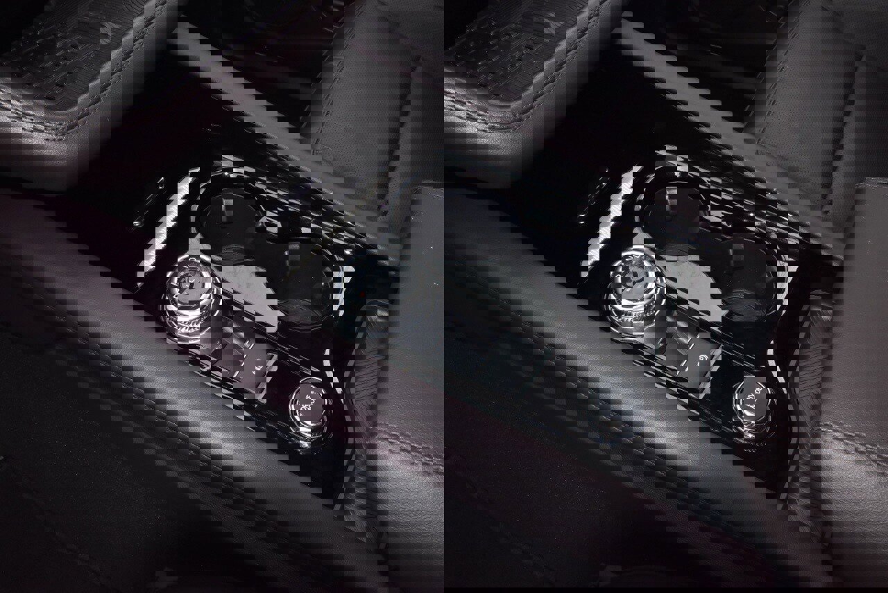 Certified 2025 Ford Explorer Platinum w/ LUX Leather Package image 31