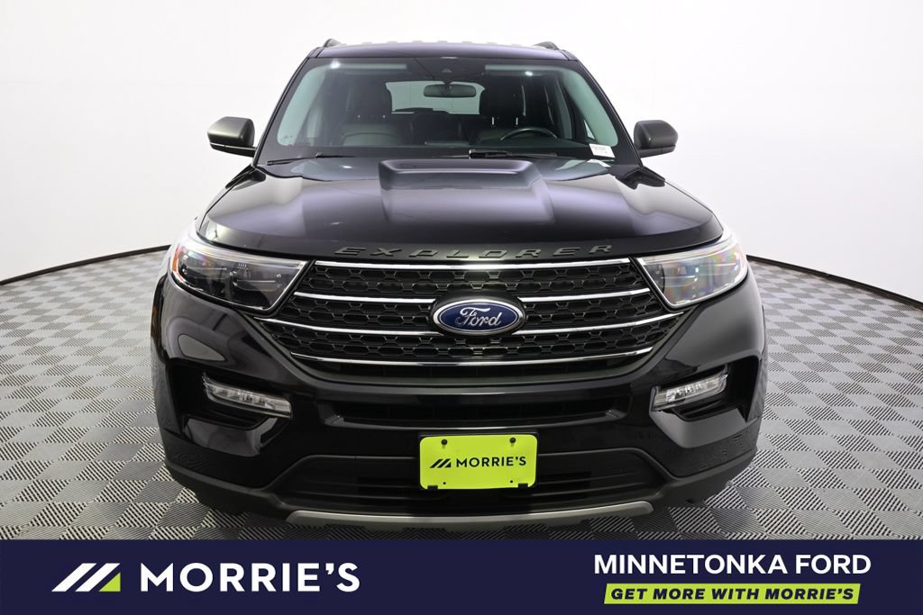 Certified 2023 Ford Explorer XLT w/ Equipment Group 202A AWD/4WD image 10