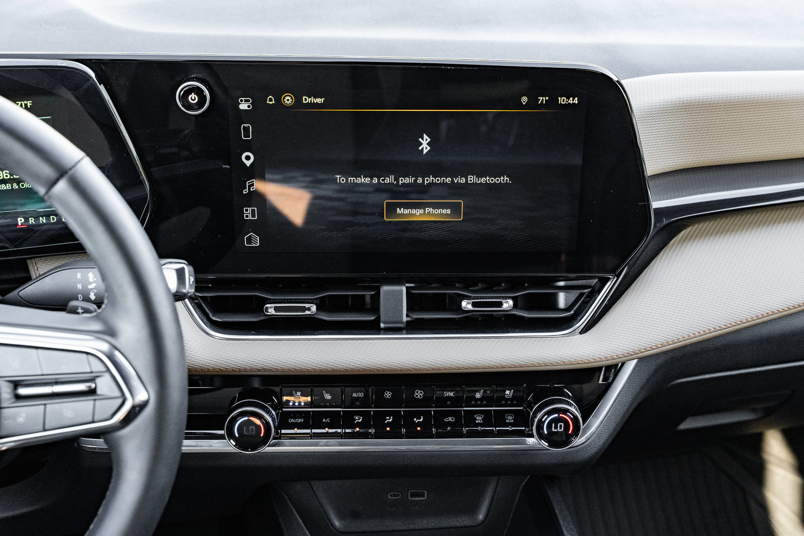 Used 2025 Chevrolet Equinox ACTIV w/ Convenience Package III FWD image 30