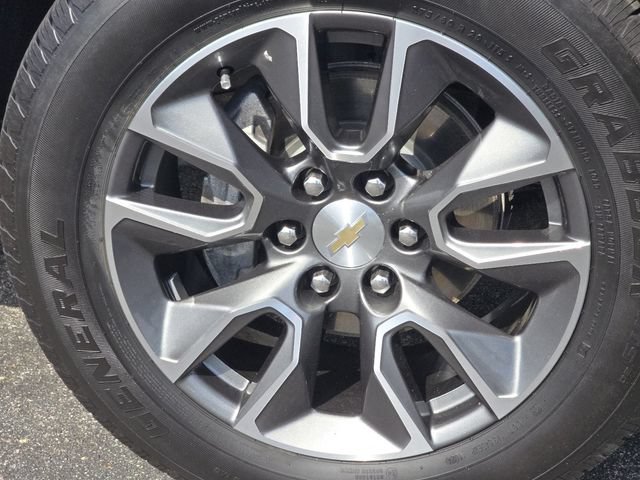 Used 2024 Chevrolet Silverado 1500 LT AWD/4WD image 9