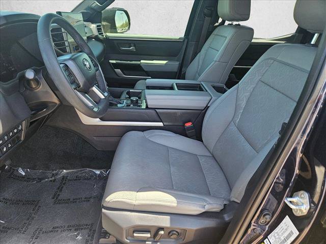 Used 2025 Toyota Tundra Limited AWD/4WD image 15