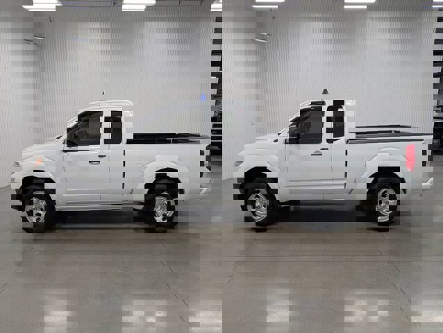 Used 2017 Nissan Frontier S image 1