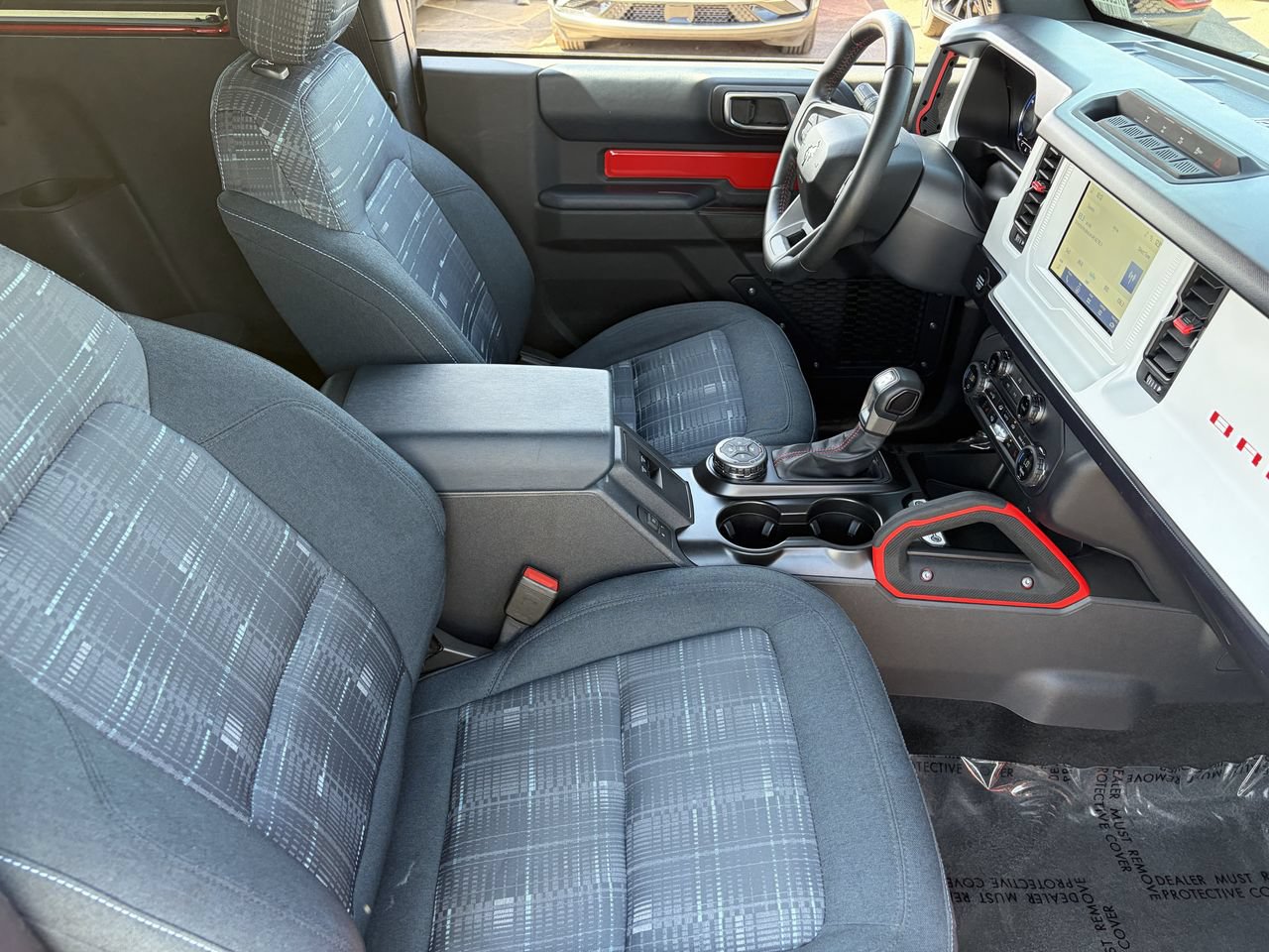 Certified 2023 Ford Bronco Heritage Edition AWD/4WD image 10