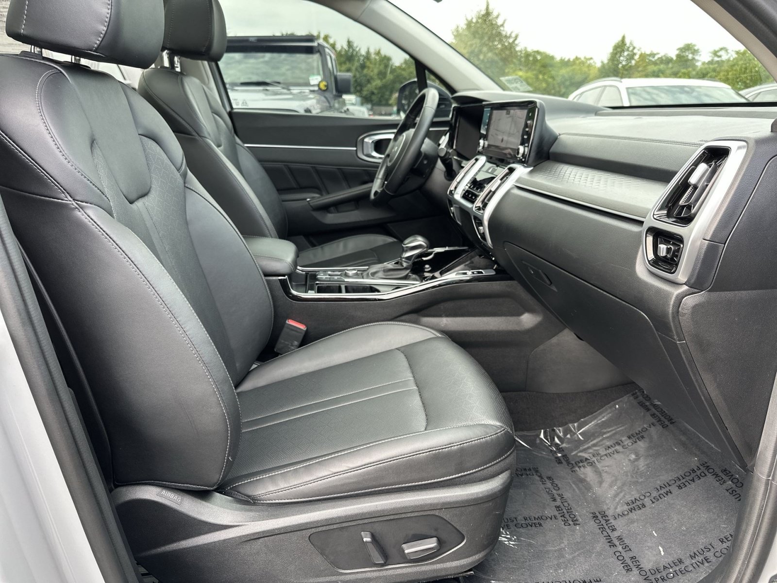 Used 2022 Kia Sorento SX AWD/4WD image 29