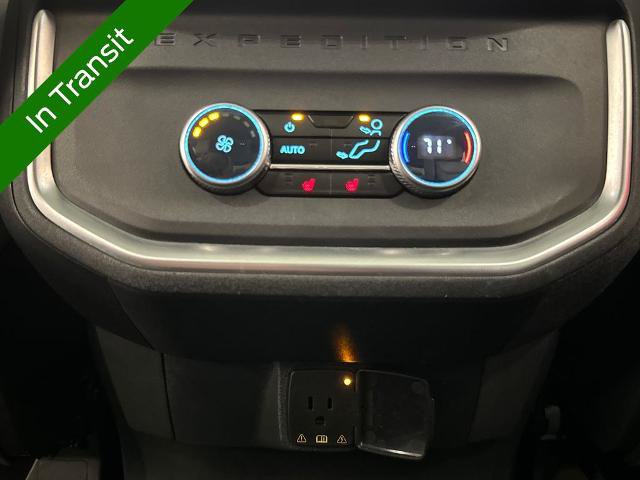 Certified 2025 Ford Expedition Platinum w/ Driver's Package AWD/4WD image 26
