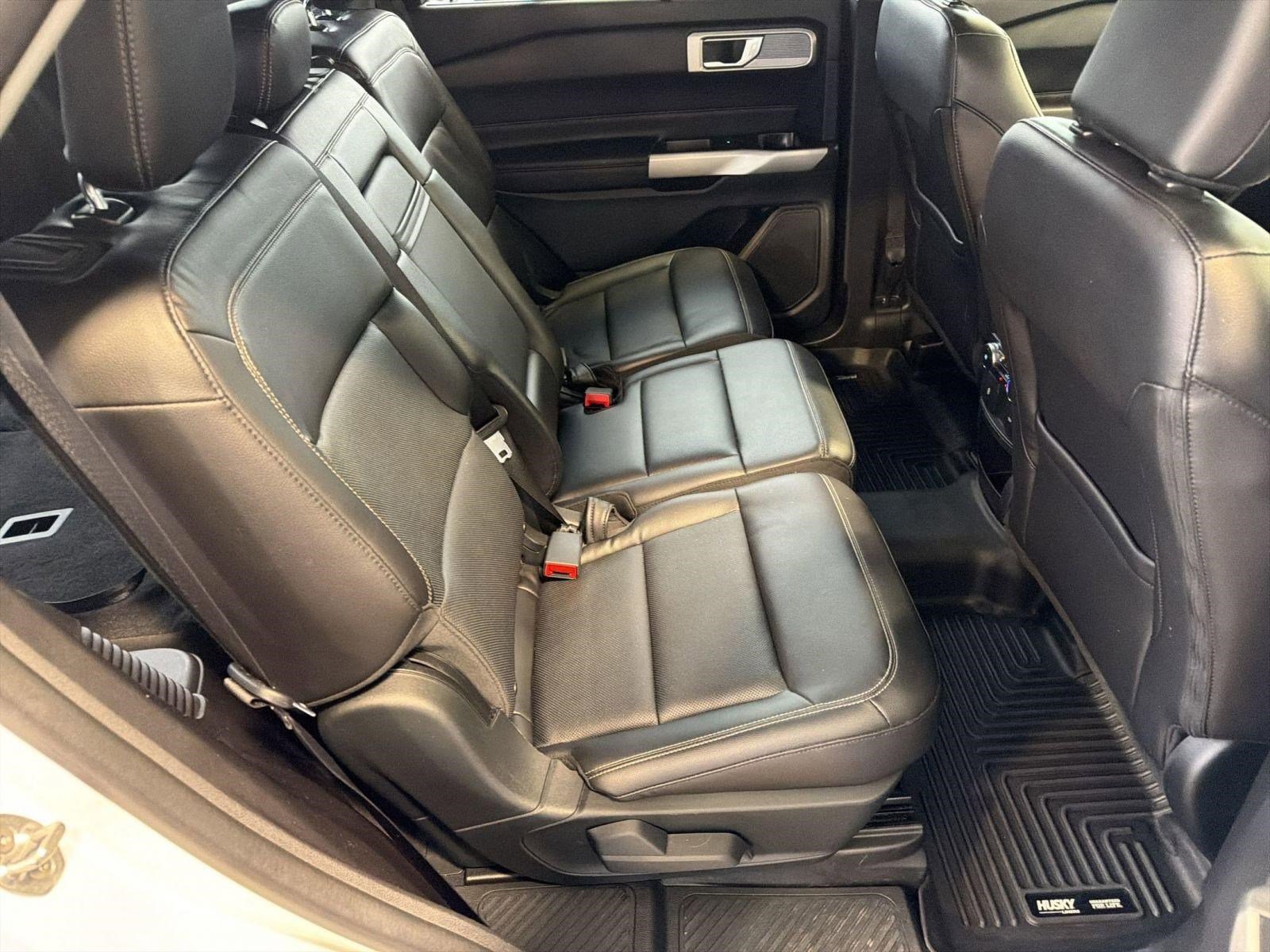 Certified 2021 Ford Explorer Limited RWD image 27