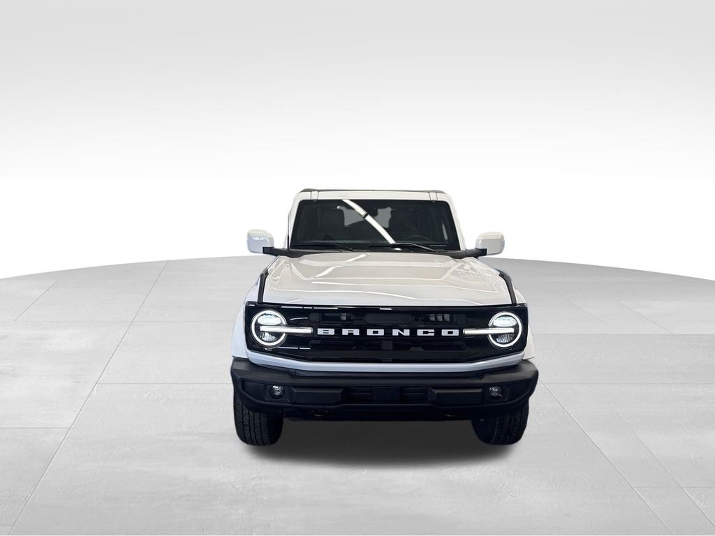 Certified 2025 Ford Bronco Outer Banks AWD/4WD image 10