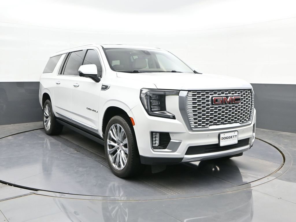 Used 2021 GMC Yukon XL Denali w/ Denali Premium Package RWD image 22