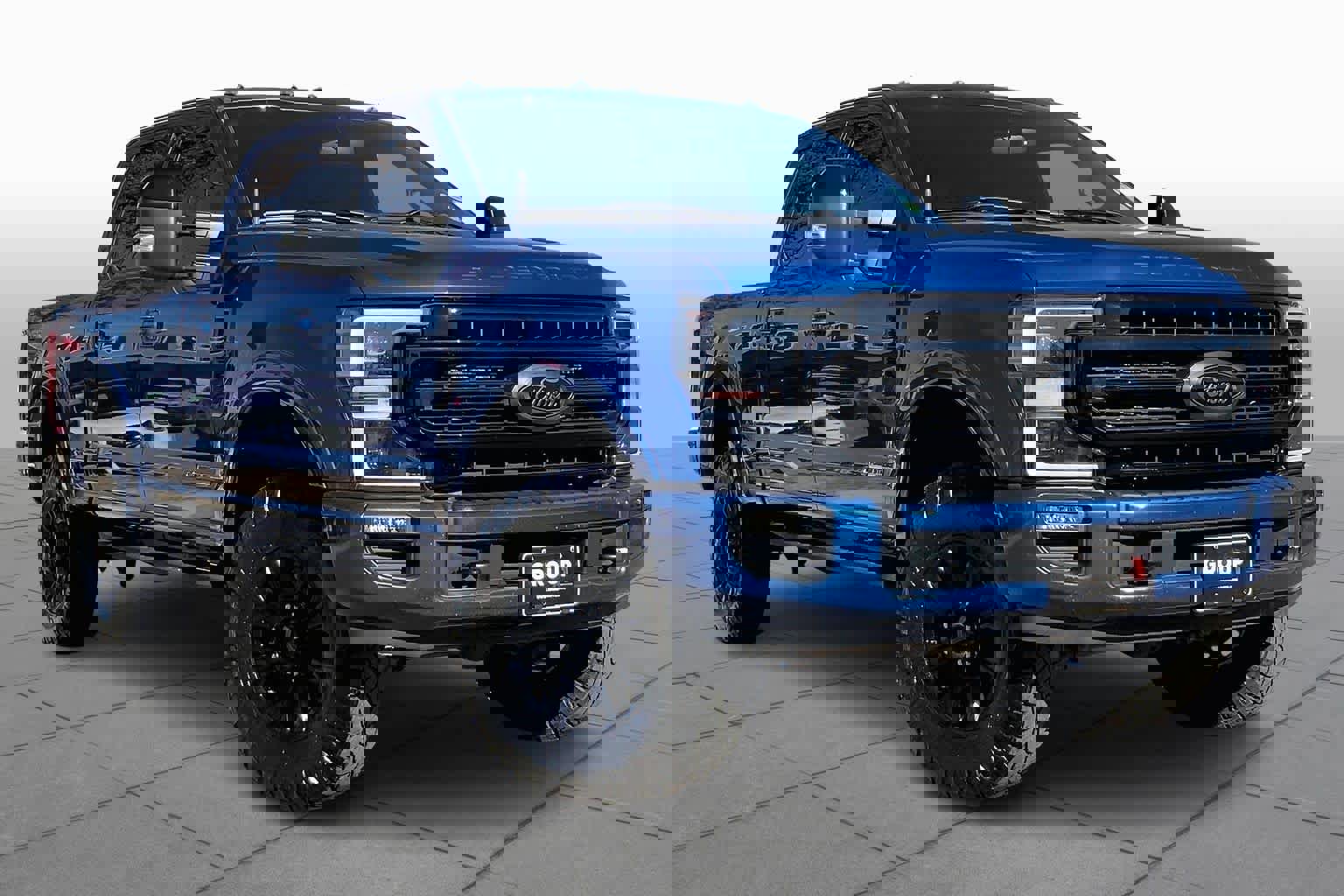 Certified 2022 Ford F350 Lariat w/ Tremor Off-Road Package image 2