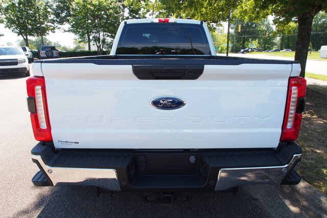 Certified 2023 Ford F350 XL w/ 360-Degree Camera Package AWD/4WD image 6