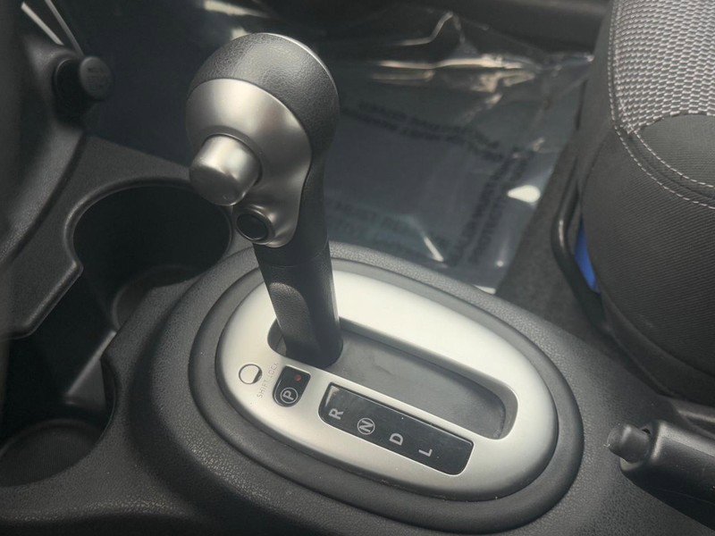 Used 2019 Nissan Versa SV image 21