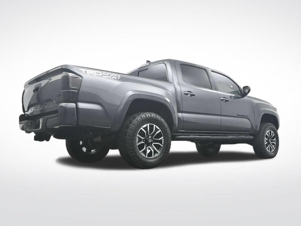 Used 2022 Toyota Tacoma TRD Sport w/ Technology Package AWD/4WD image 35