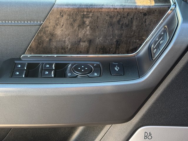 Certified 2025 Ford F250 Lariat w/ Lariat Ultimate Package AWD/4WD image 39