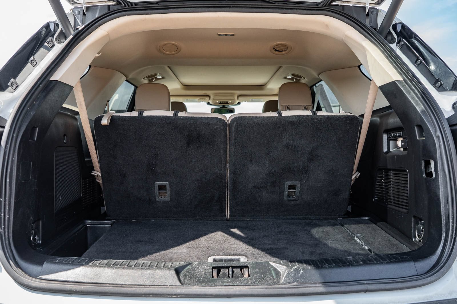 Certified 2020 Ford Explorer Limited RWD image 15