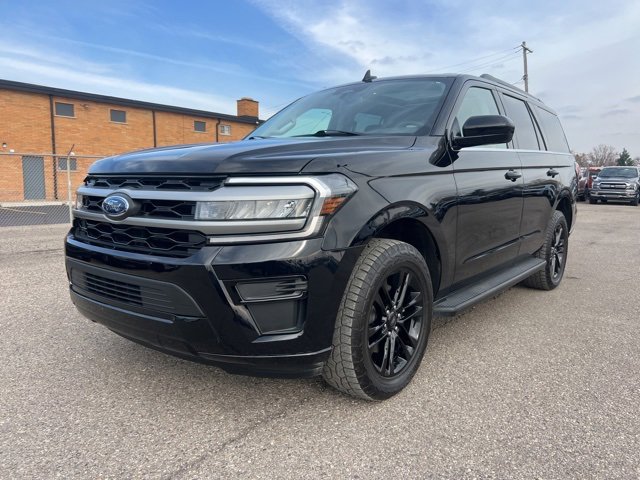 Certified 2024 Ford Expedition XLT image 30