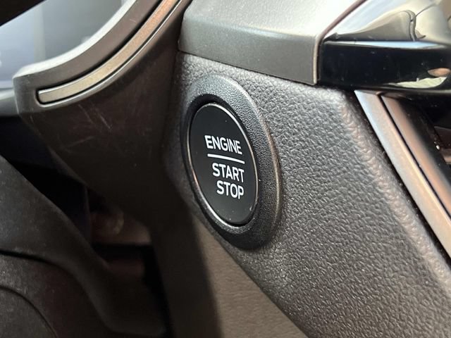 Certified 2023 Ford Escape Active AWD/4WD image 29