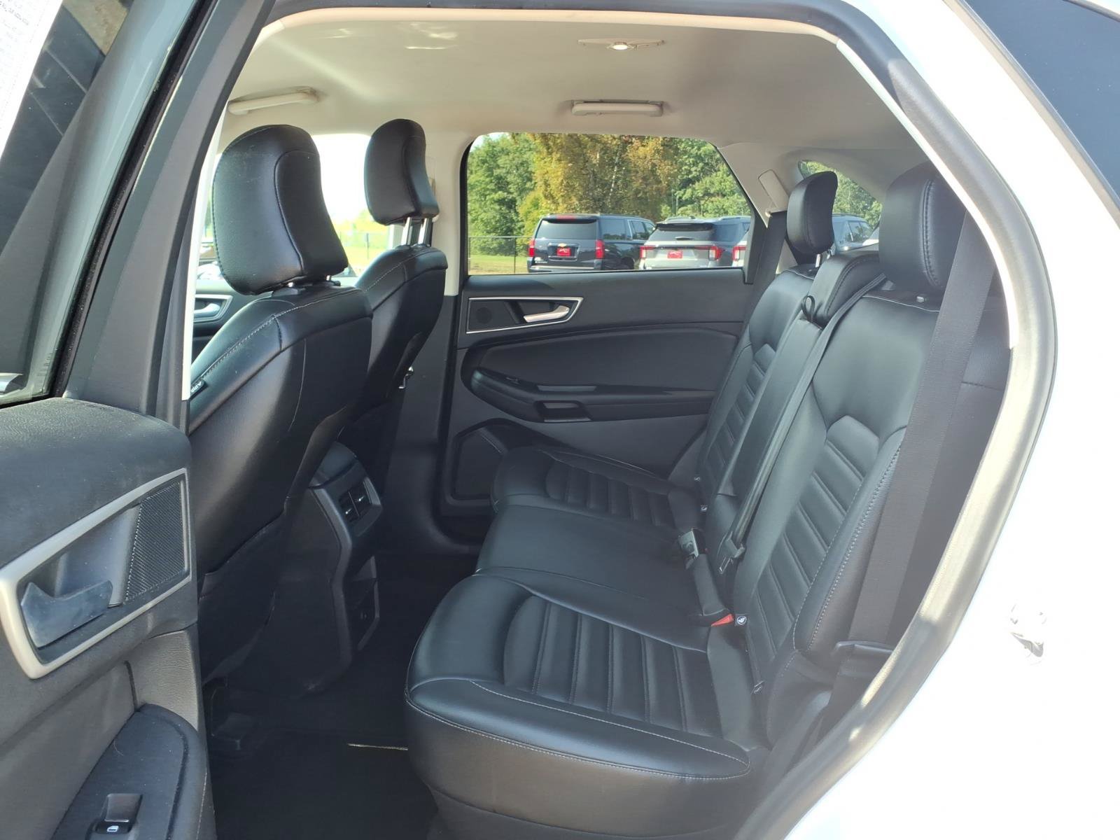 Certified 2024 Ford Edge SEL AWD/4WD image 11