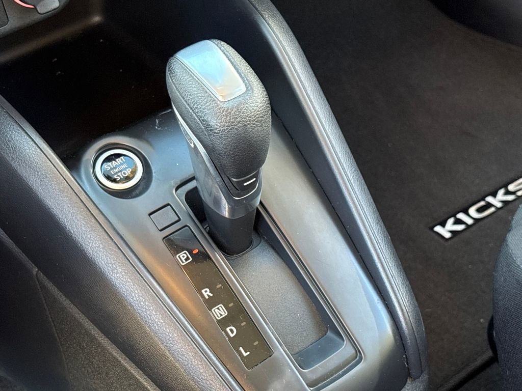 Used 2024 Nissan Kicks S image 26