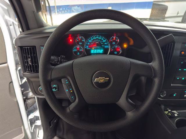 Used 2025 Chevrolet Express 2500 w/ Driver Convenience Package RWD image 10