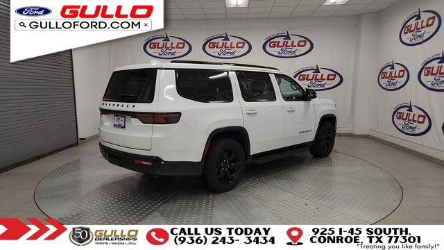 Used 2023 Jeep Wagoneer Series II image 5