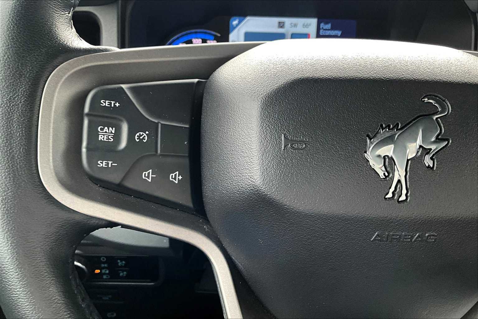 Certified 2024 Ford Bronco Black Diamond image 21