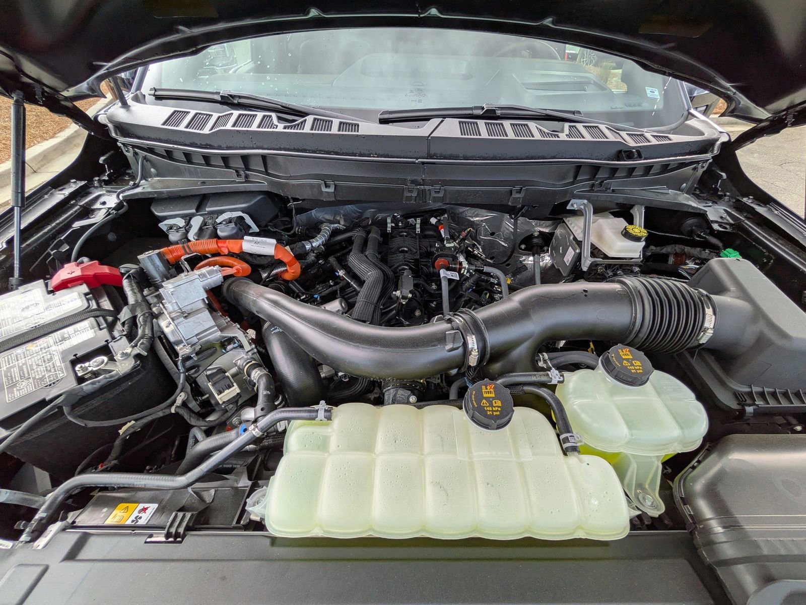 Certified 2025 Ford F150 King Ranch w/ FX4 Off-Road Package image 5