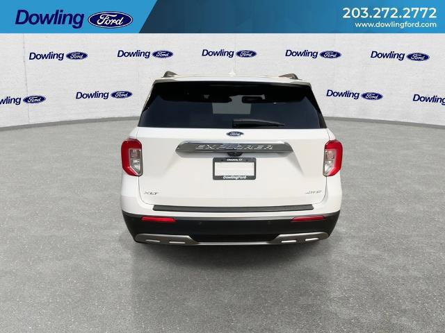 Certified 2023 Ford Explorer XLT w/ Equipment Group 202A AWD/4WD image 4