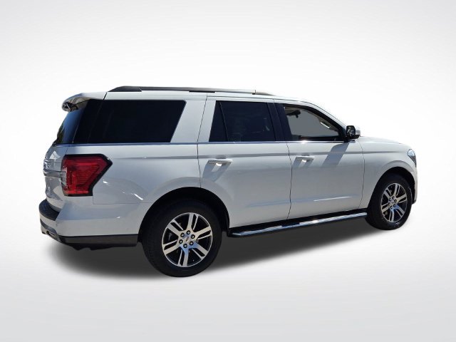 Certified 2023 Ford Expedition XLT RWD image 9