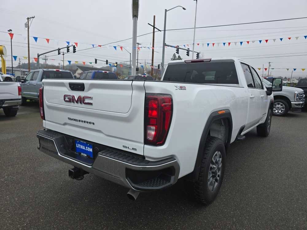 Used 2024 GMC Sierra 3500 SLE w/ SLE Value Package image 5
