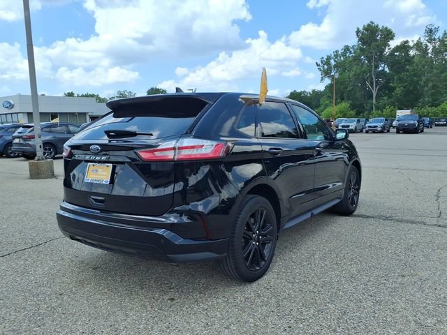 Certified 2024 Ford Edge ST-Line AWD/4WD image 7