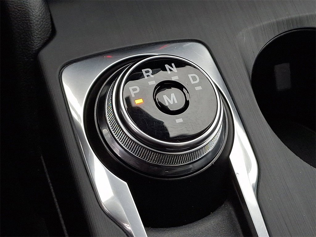 Certified 2020 Ford Escape SEL image 16