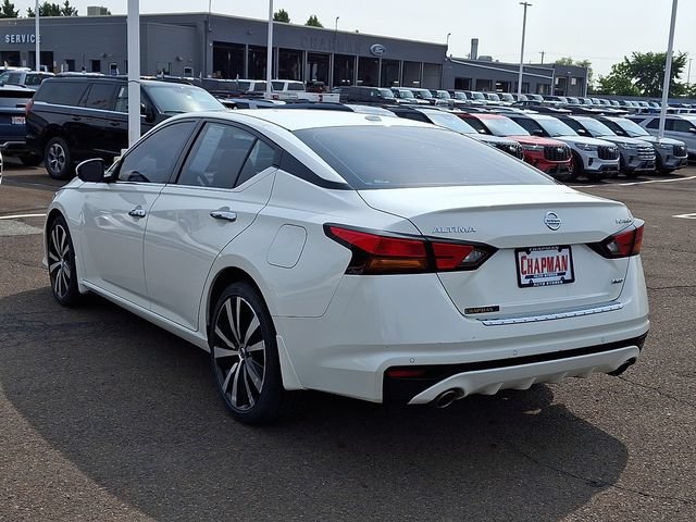 Used 2019 Nissan Altima 2.5 Platinum AWD/4WD image 4