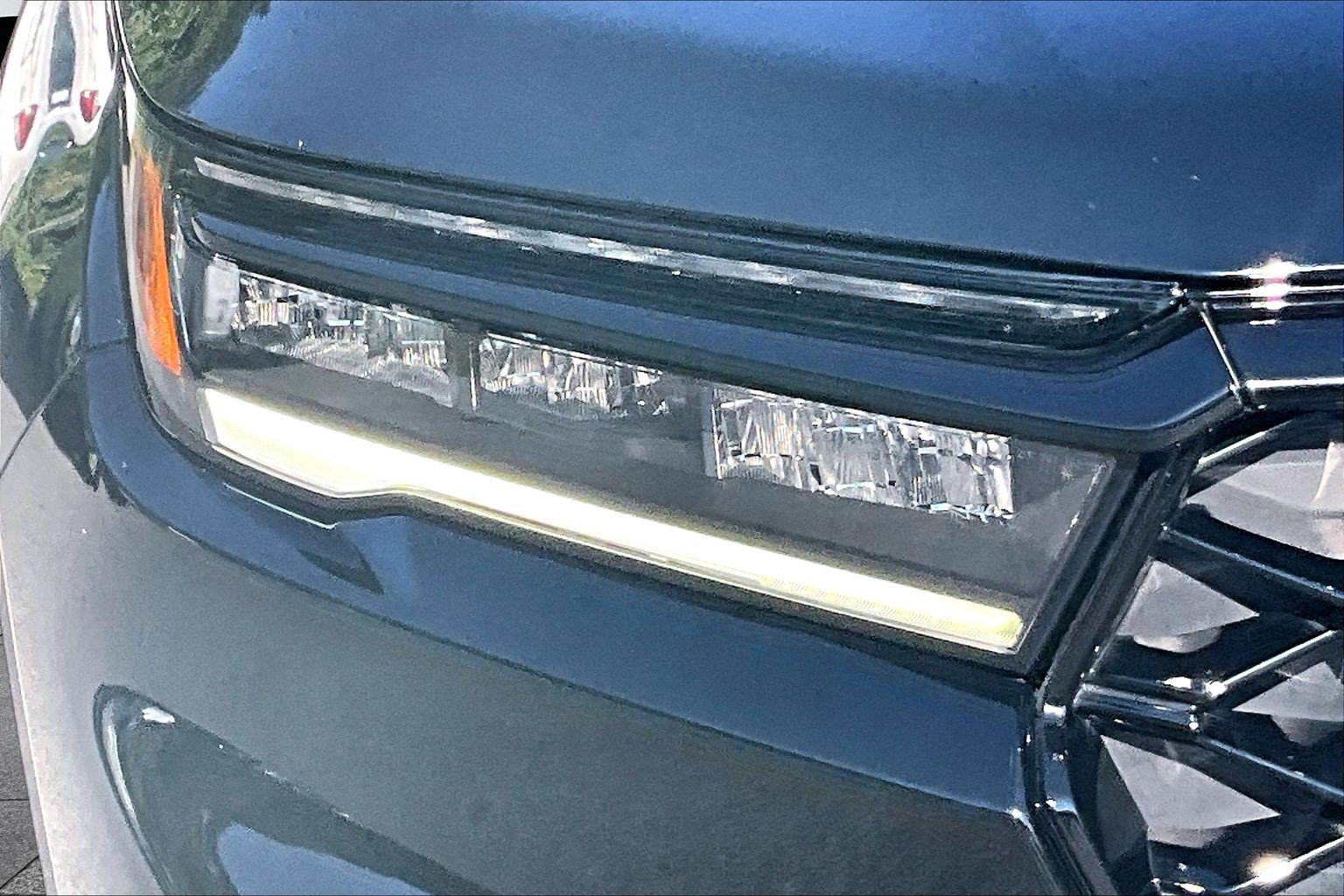 Used 2023 Honda Pilot TrailSport image 30