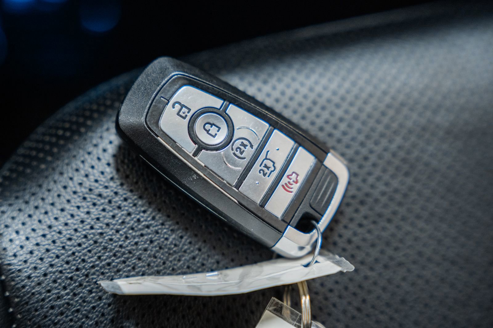 Certified 2022 Ford Escape Titanium image 48