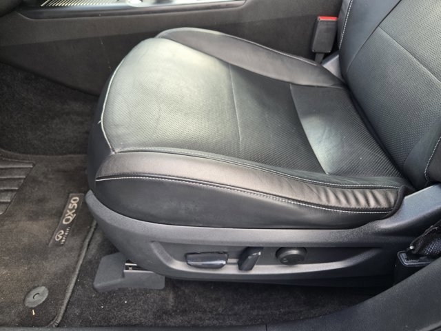 Used 2021 INFINITI QX50 Sensory image 21