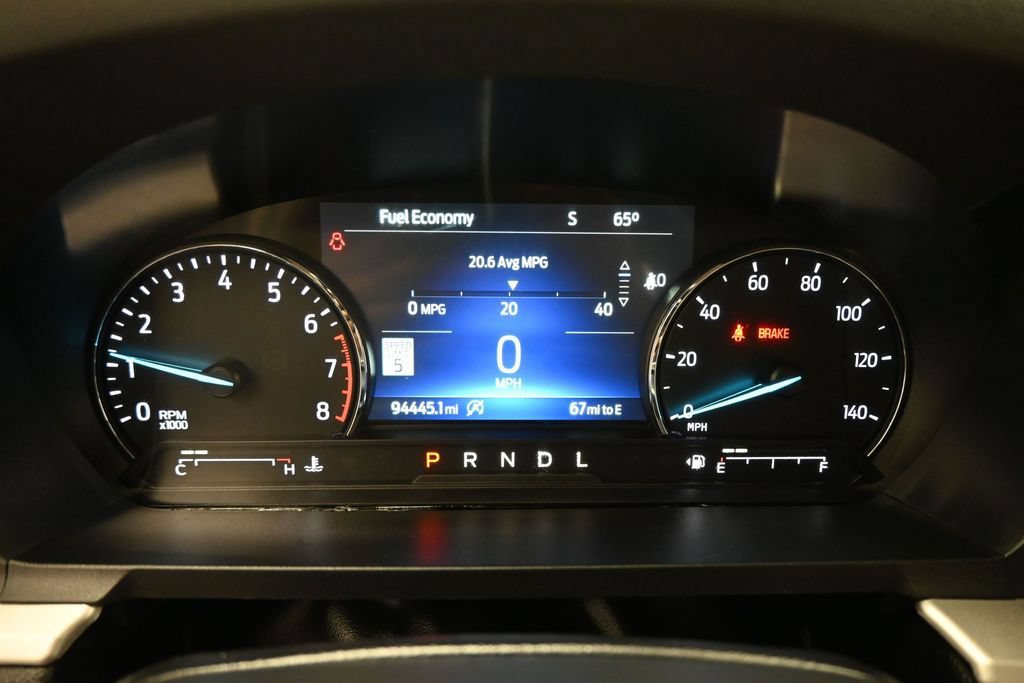 Certified 2021 Ford Explorer XLT w/ Equipment Group 202A RWD image 13