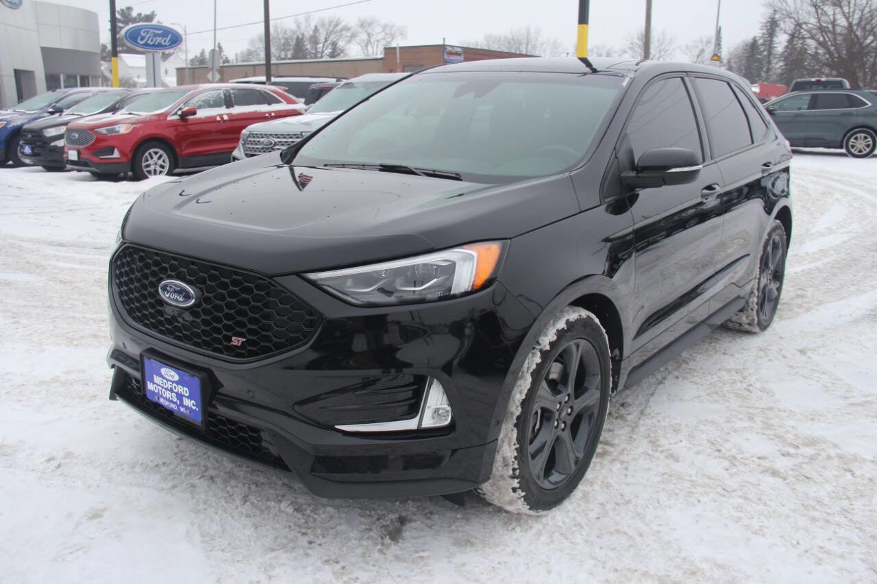 Certified 2020 Ford Edge ST w/ Equipment Group 401A image 8