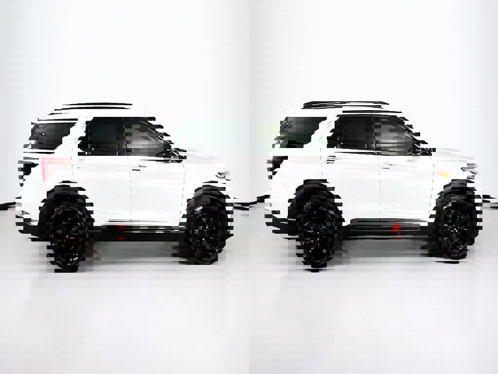 Certified 2023 Ford Explorer ST w/ Equipment Group 401A image 6